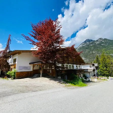 Ruhige Und Einladende In Appartamento *