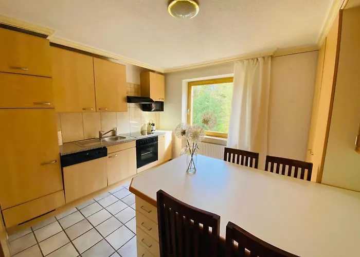 Ruhige Und Einladende In Appartamento *