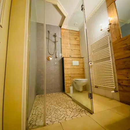 Ruhige Und Einladende In 公寓 洛伊塔施